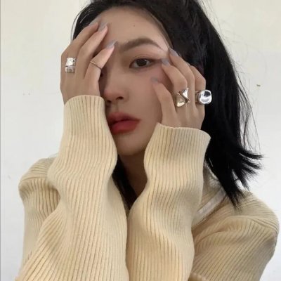 小心身后